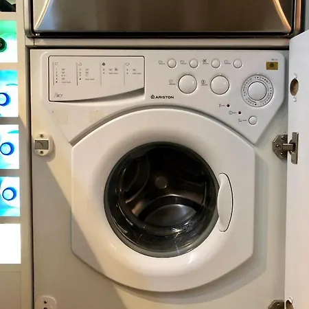 Luxury Sea View Bulldog Place Апартаменты Варна