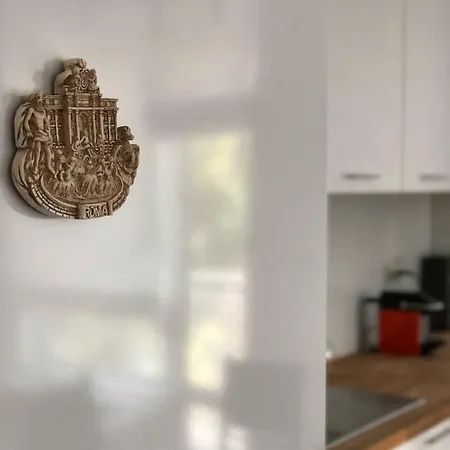 Apartment Luxury Sea View Bulldog Place